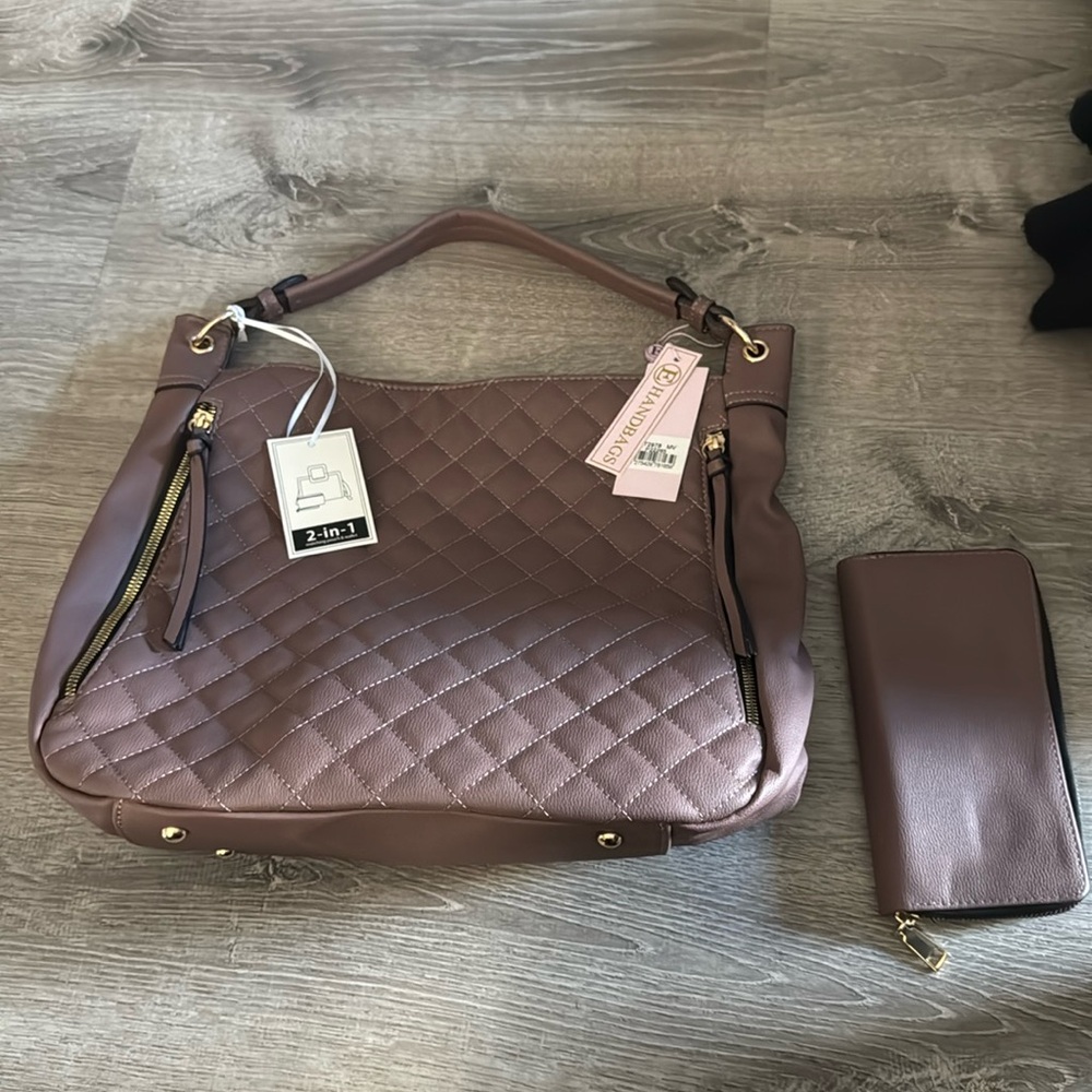 NWT purse with wallet.